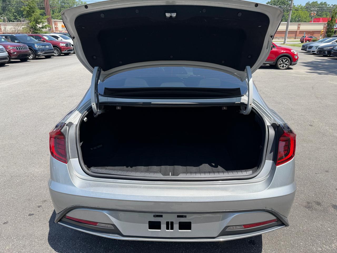 Hyundai Sonata SE 2.5L 2021