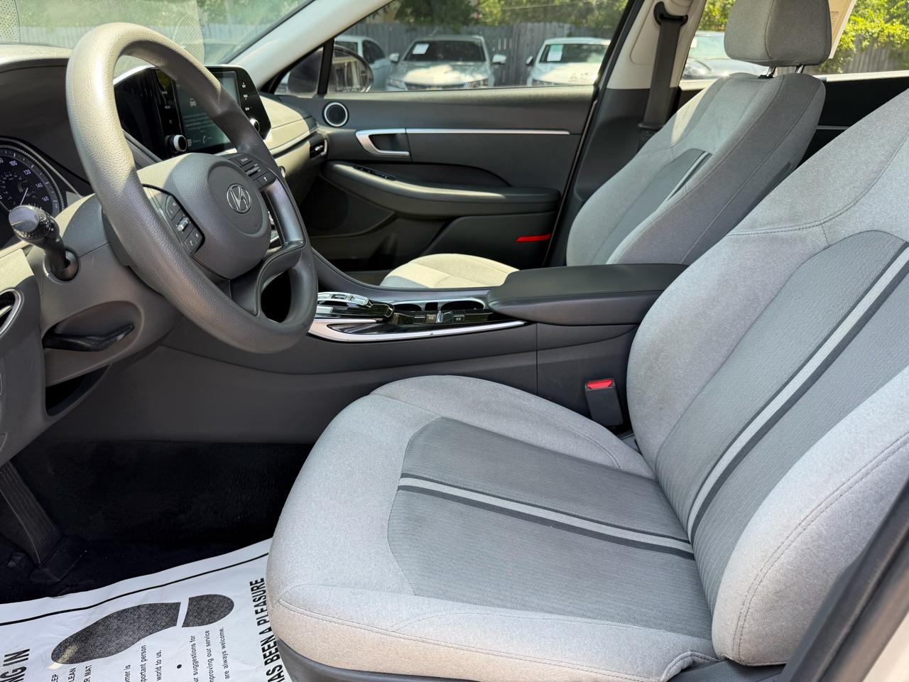 Hyundai Sonata SE 2.5L 2021