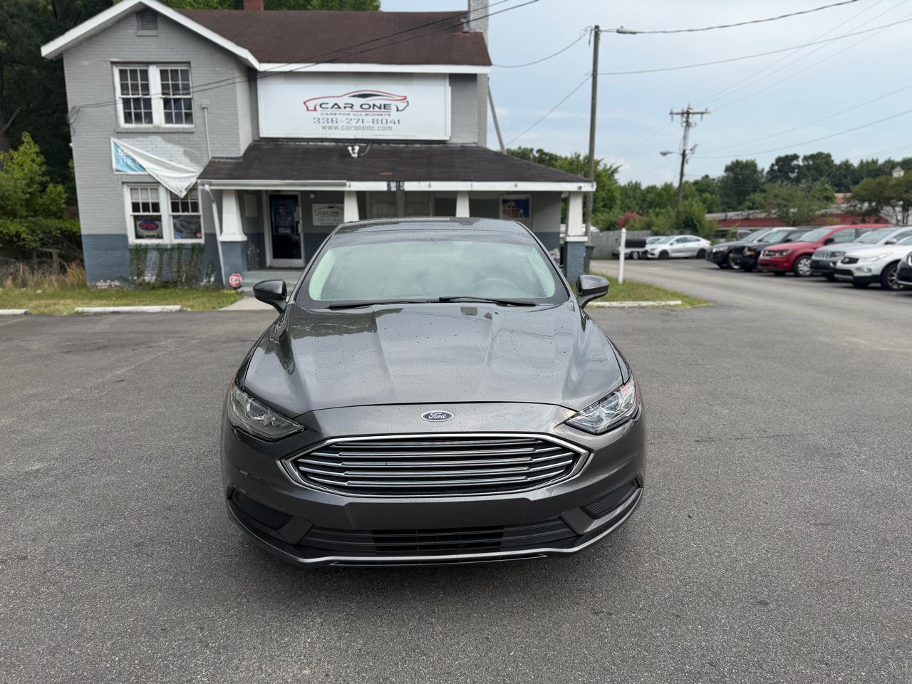 Ford Fusion SE FWD 2018