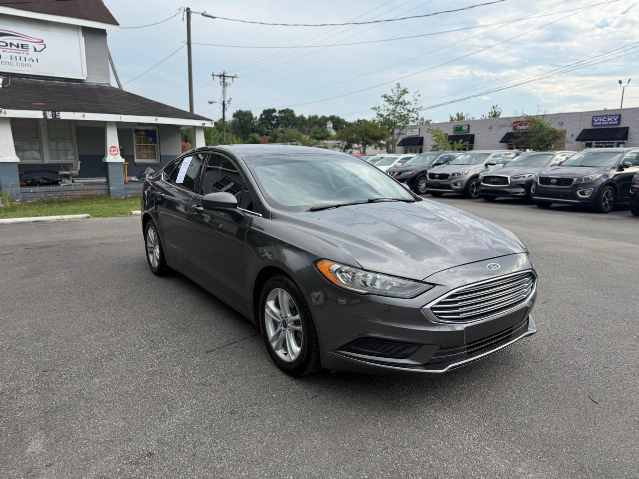 Ford Fusion SE FWD 2018