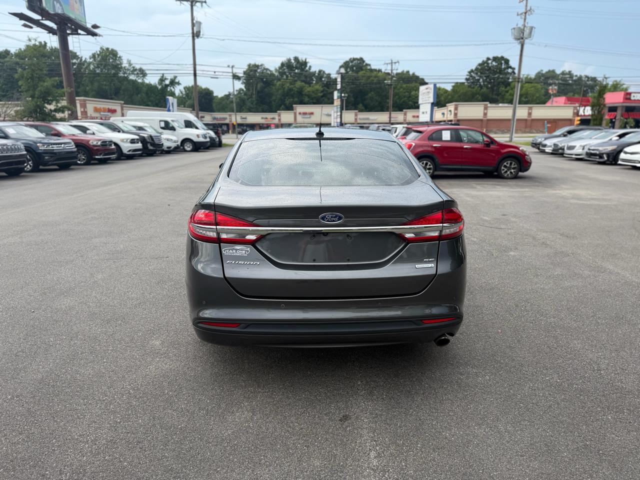 Ford Fusion SE FWD 2018