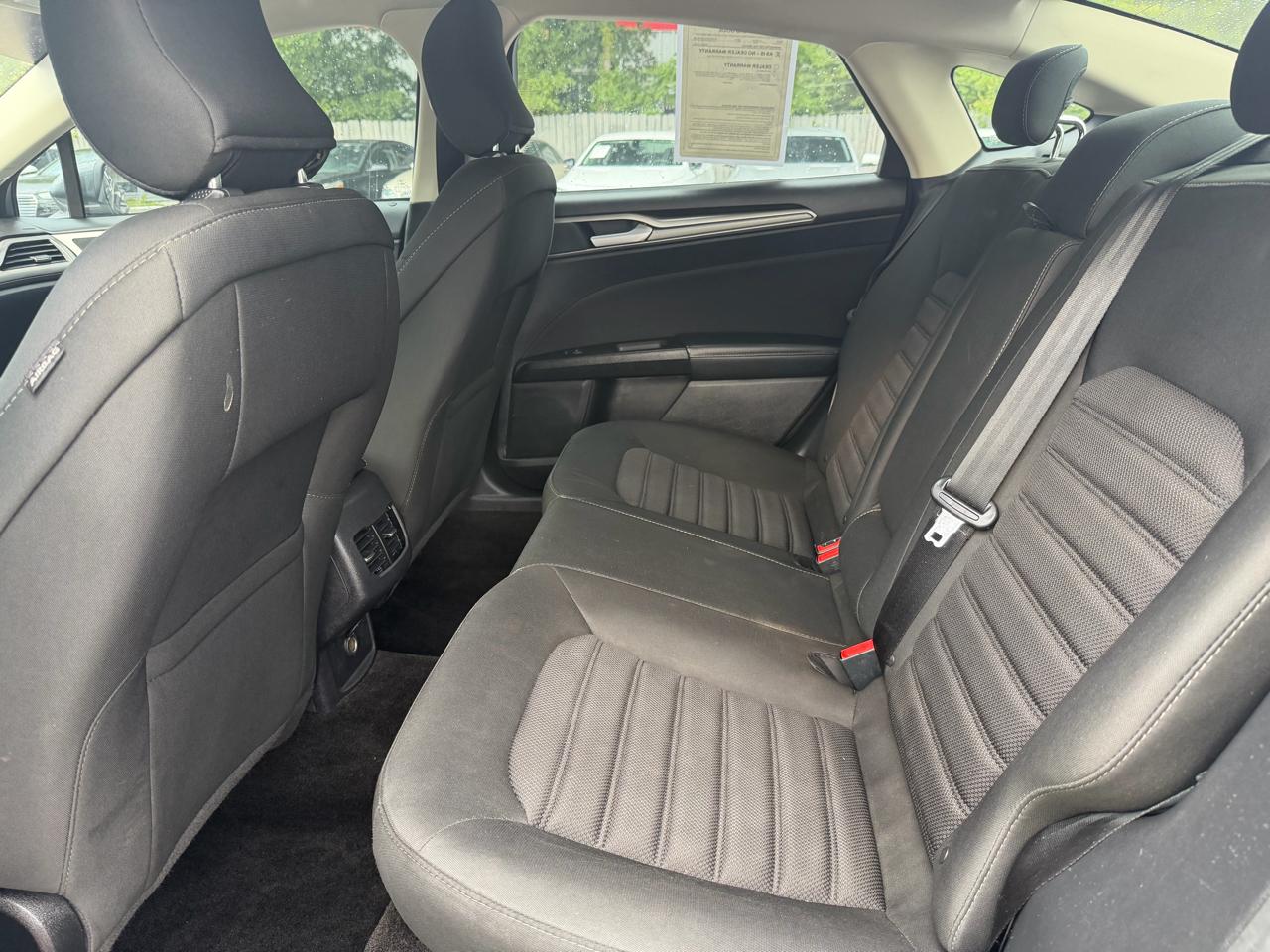 Ford Fusion SE FWD 2018
