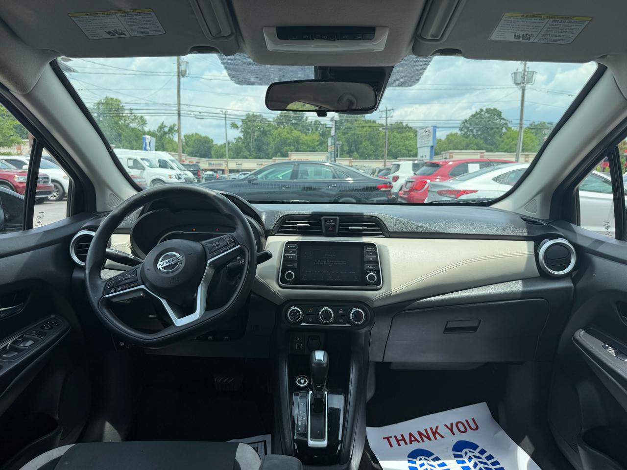 Nissan Versa SV CVT 2020