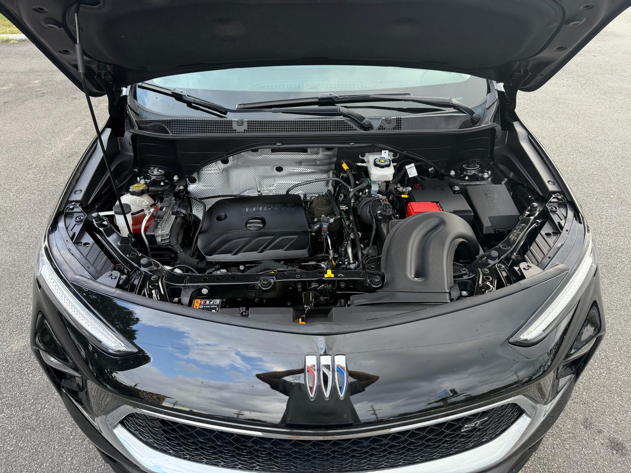 Buick Encore GX FWD 4dr Sport Touring 2025