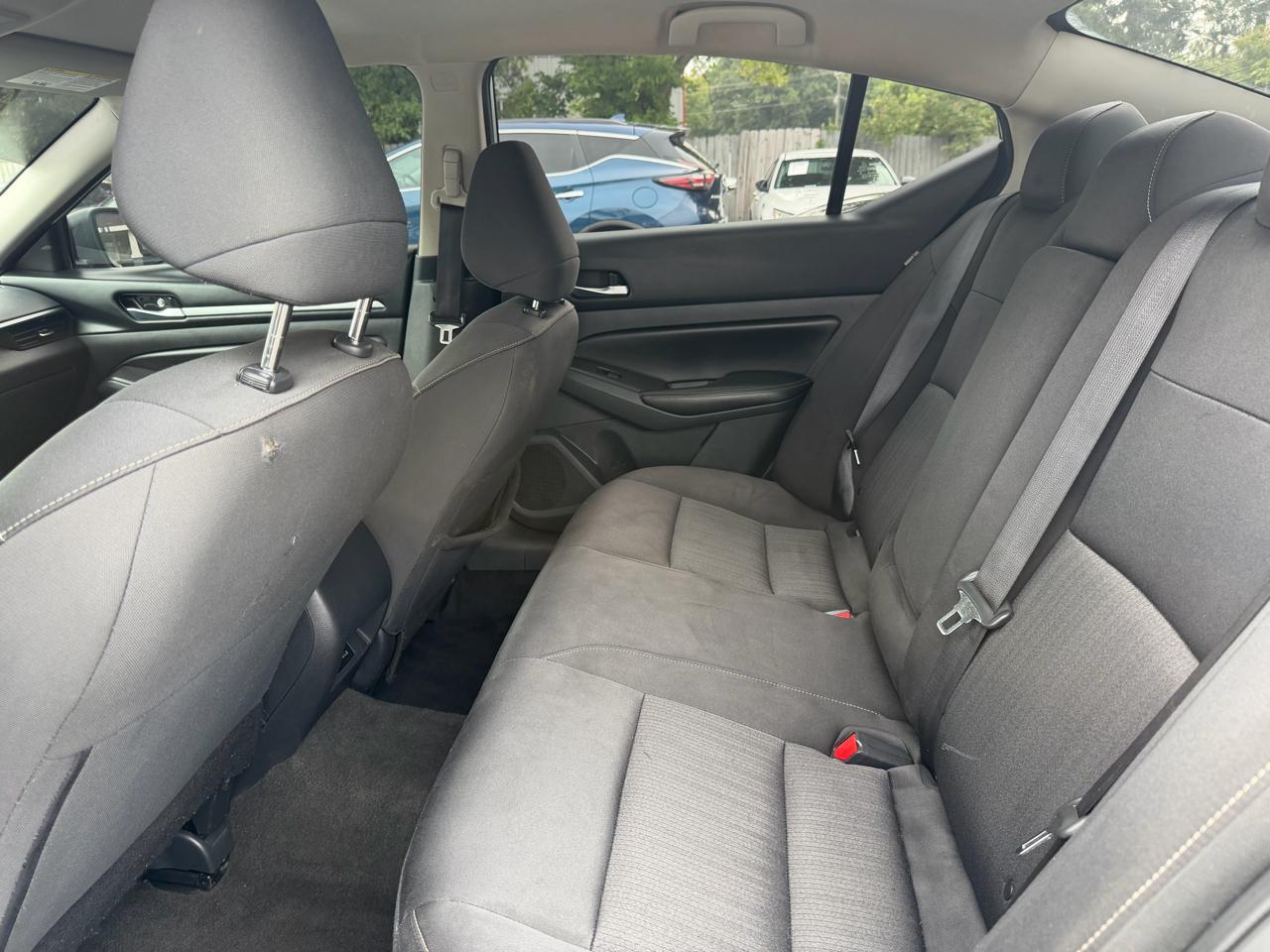 Nissan Altima 2.5 SV Sedan 2022