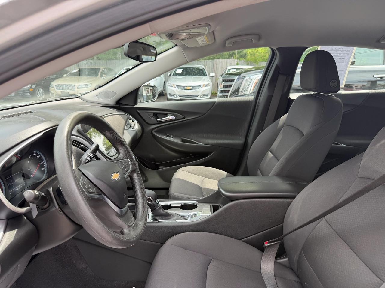 Chevrolet Malibu 4dr Sdn LT 2022