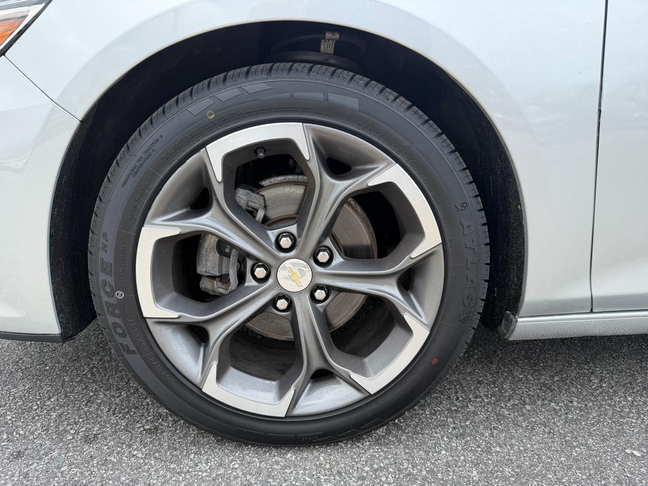 Chevrolet Malibu 4dr Sdn LT 2022