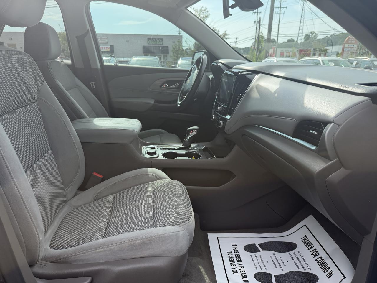 Chevrolet Traverse FWD 4dr LT Cloth w/1LT 2021