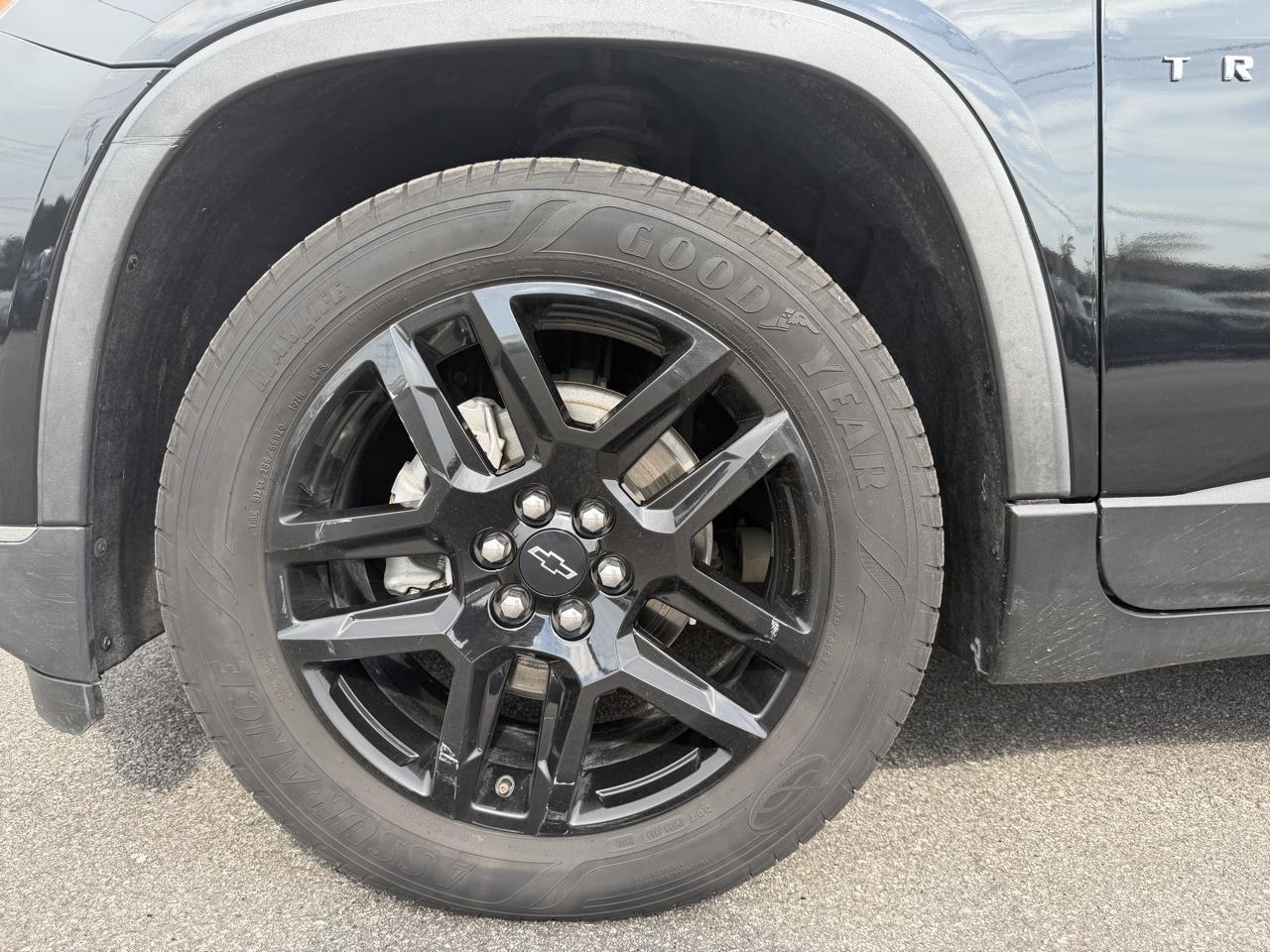 Chevrolet Traverse FWD 4dr LT Cloth w/1LT 2021