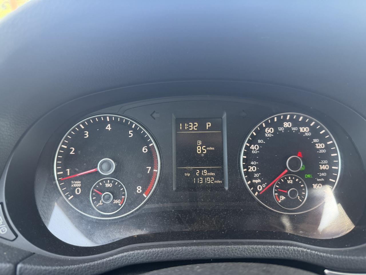 Volkswagen Passat 4dr Sdn 1.8T Auto Wolfsburg Ed 2014