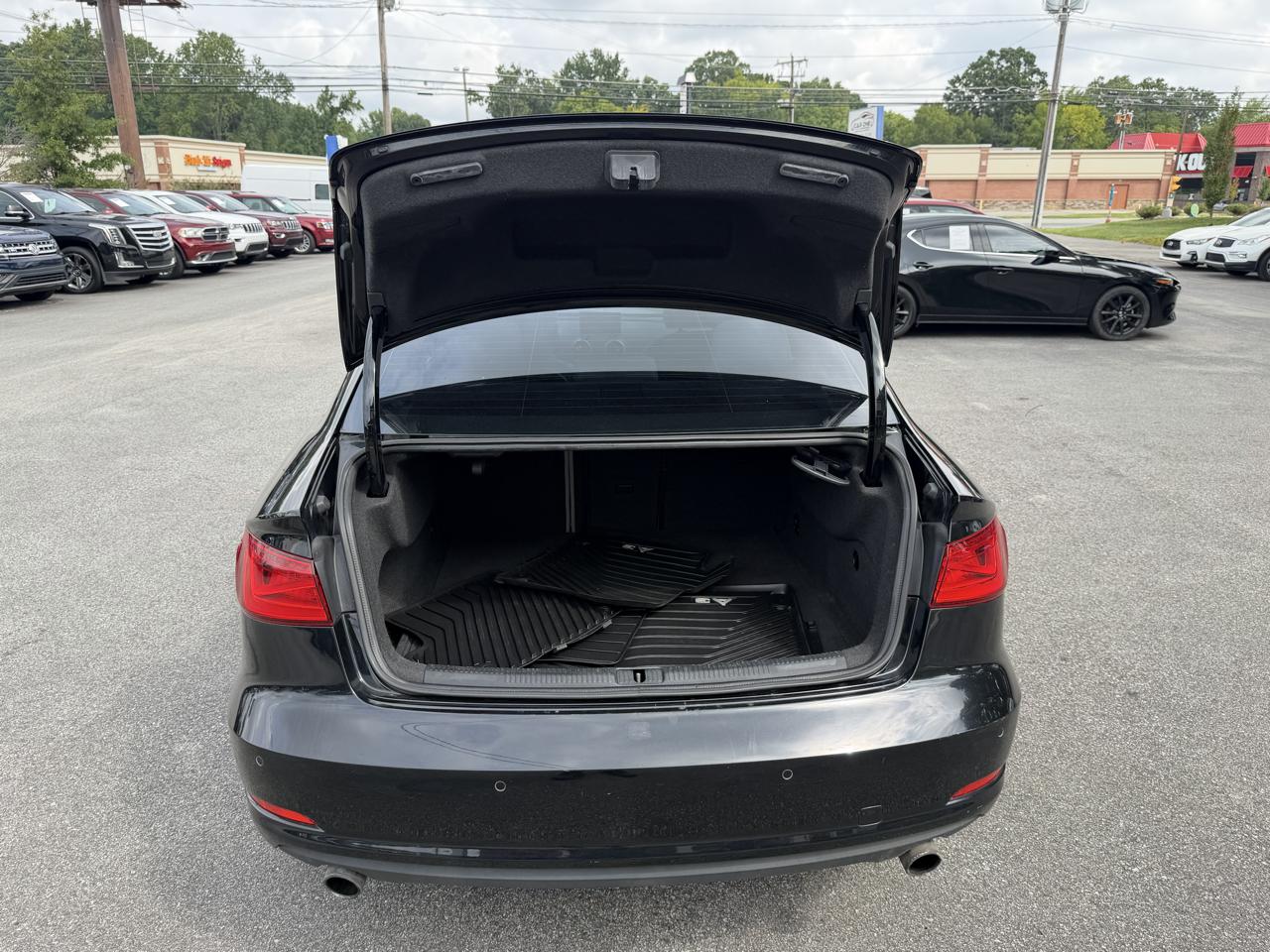 Audi A3 4dr Sdn quattro 2.0T Premium Plus 2015