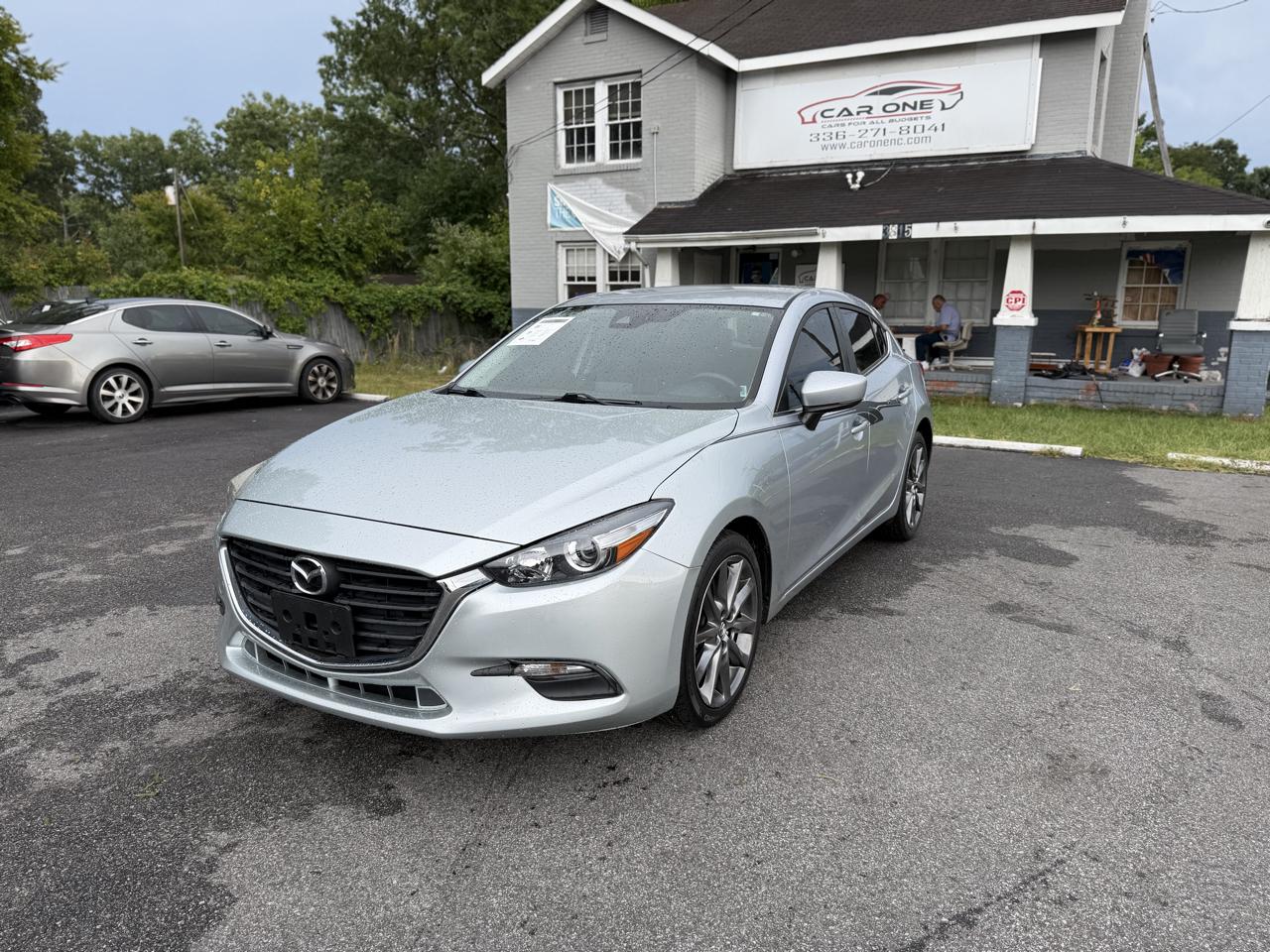 2018 Mazda Mazda3 5-Door Touring Auto