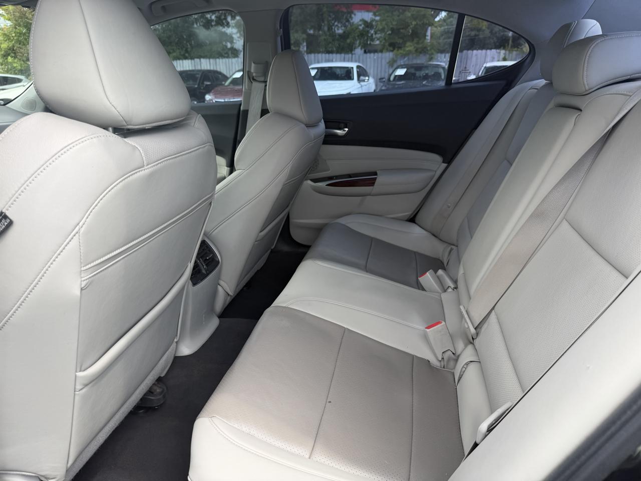 Acura TLX 4dr Sdn FWD V6 Tech 2015