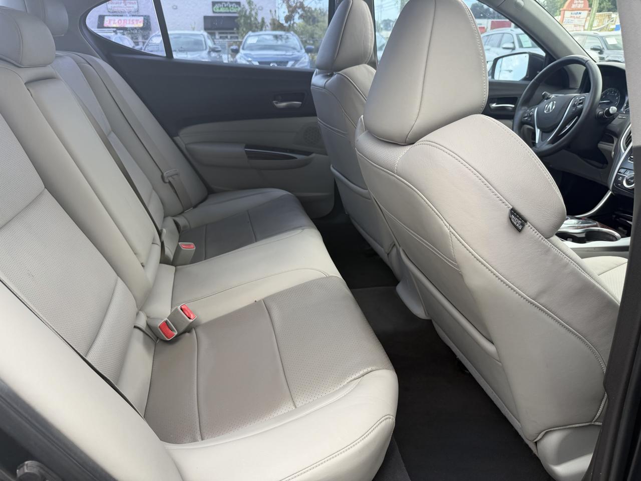 Acura TLX 4dr Sdn FWD V6 Tech 2015