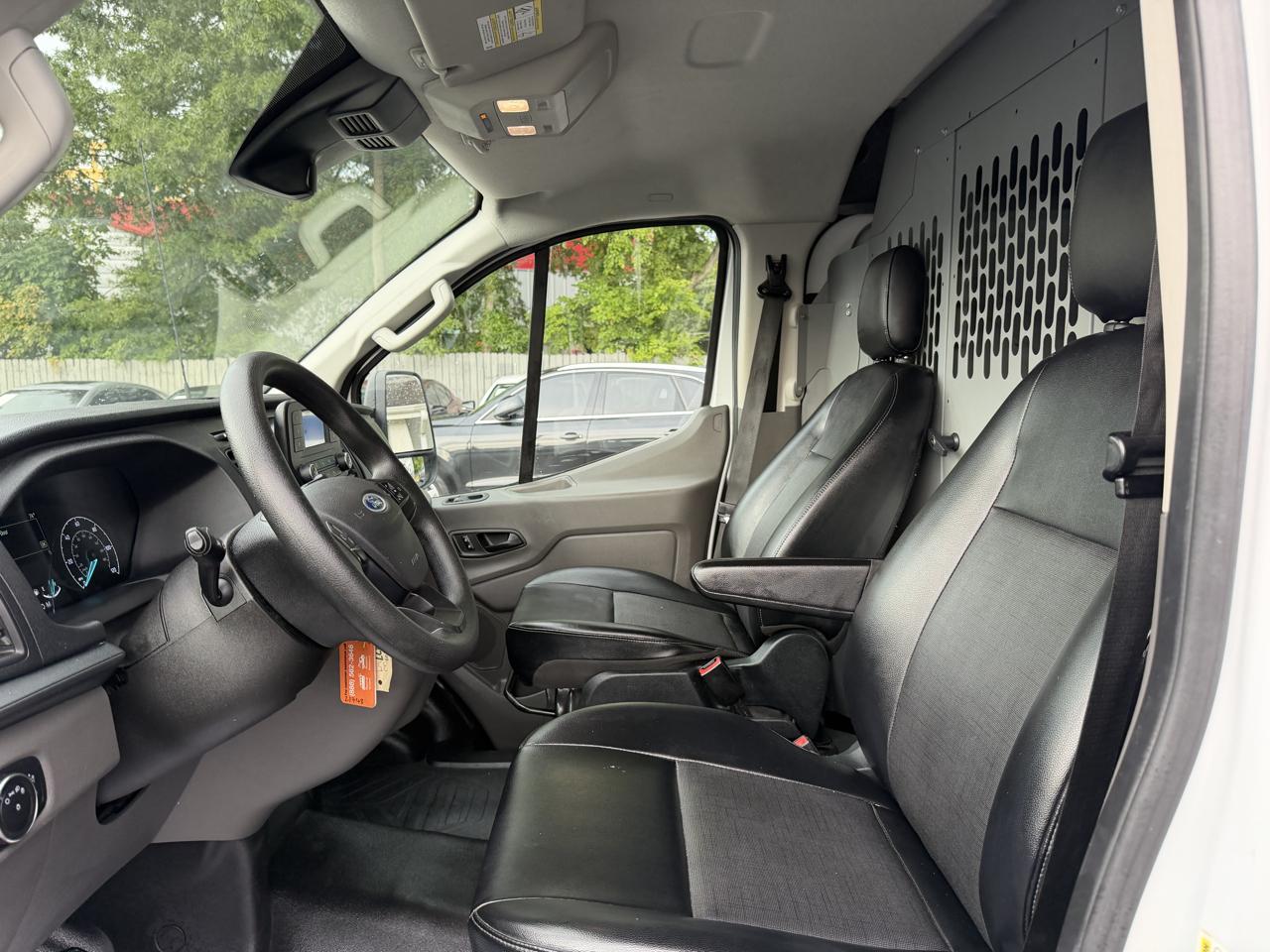 Ford Transit Cargo Van T-250 130" Low Rf 9070 GVWR RWD 2021