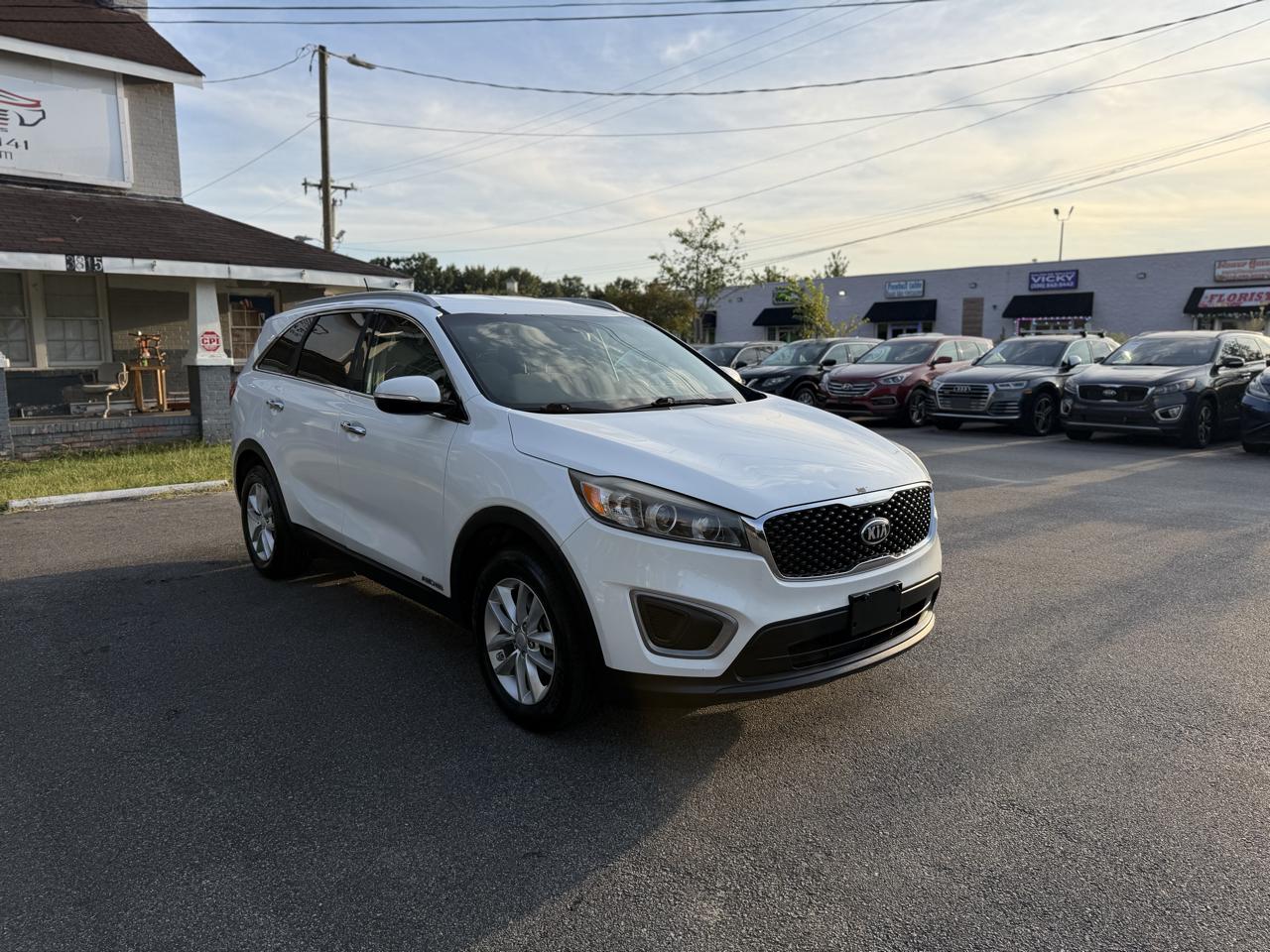 Kia Sorento AWD 4dr 3.3L LX 2016
