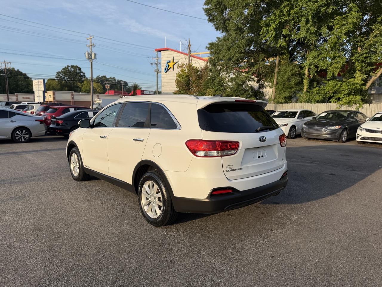 Kia Sorento AWD 4dr 3.3L LX 2016