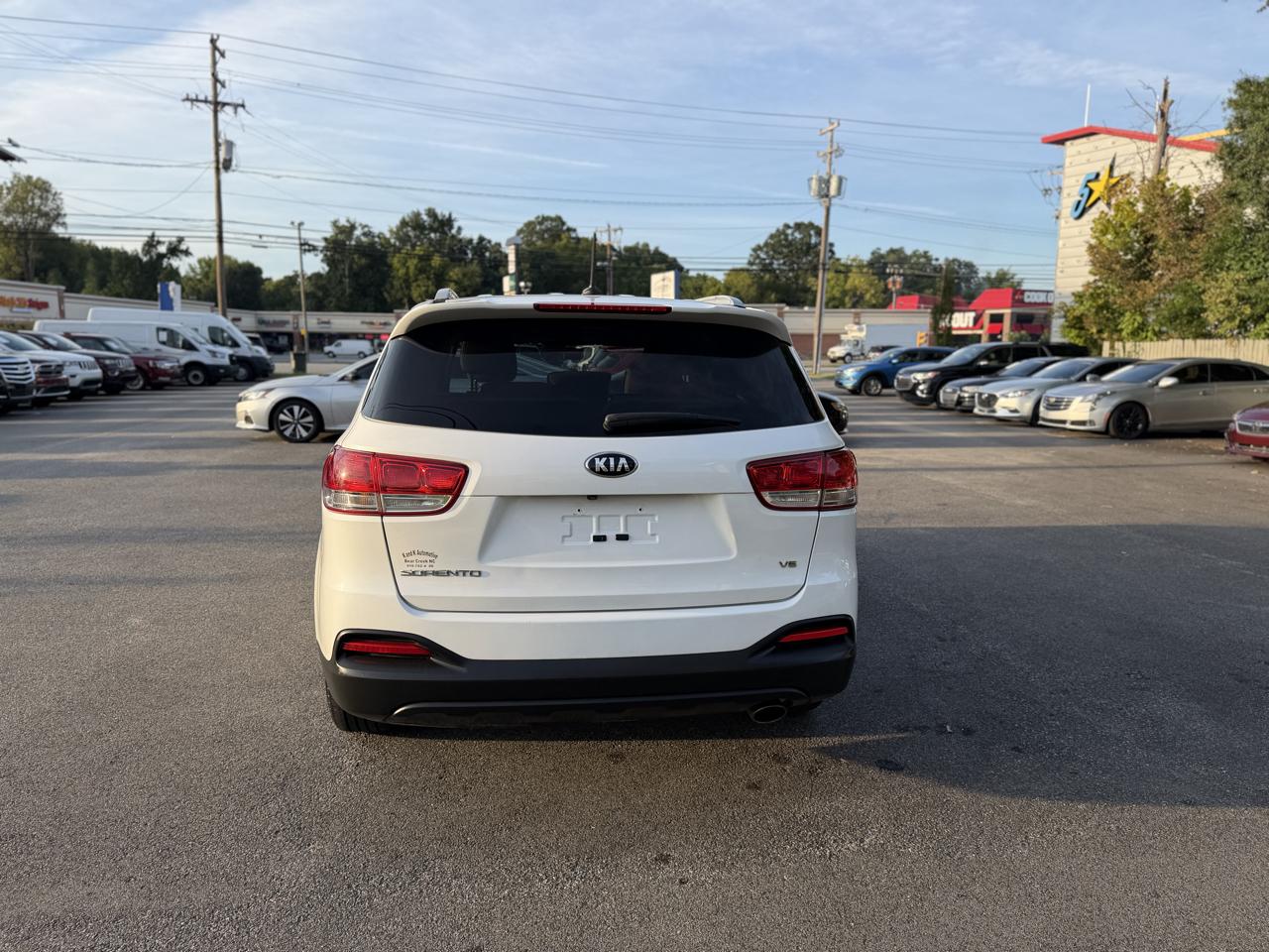 Kia Sorento AWD 4dr 3.3L LX 2016
