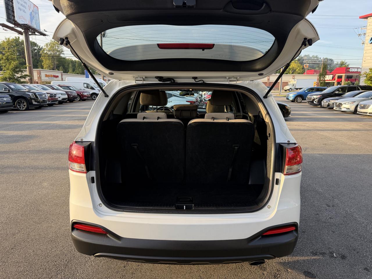 Kia Sorento AWD 4dr 3.3L LX 2016