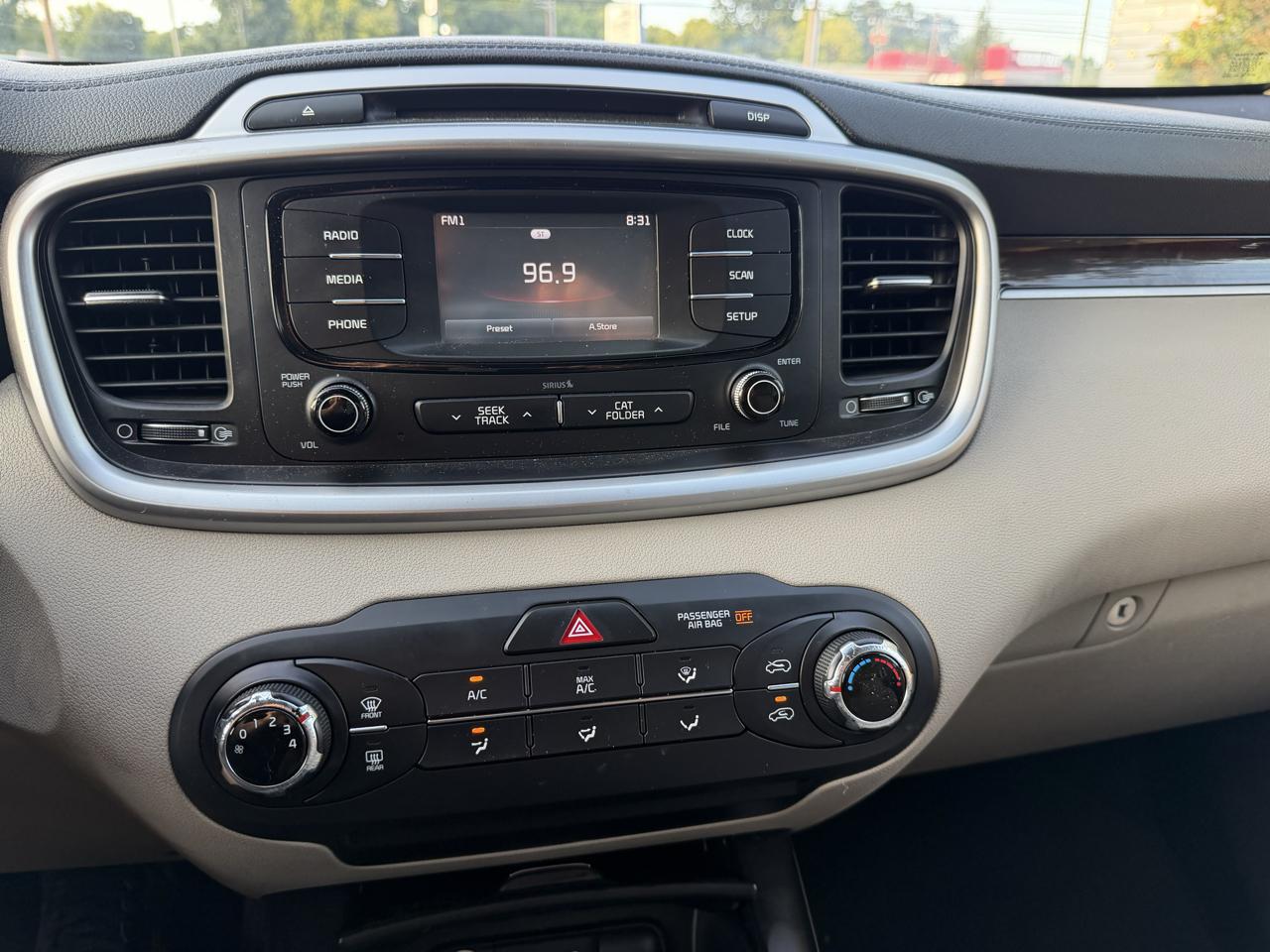 Kia Sorento AWD 4dr 3.3L LX 2016
