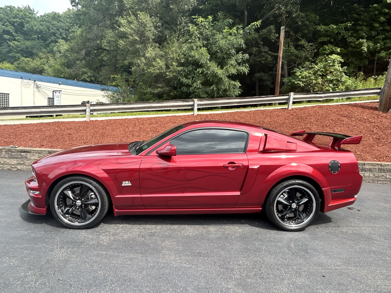 Ford Mustang 2dr Cpe GT Deluxe 2007