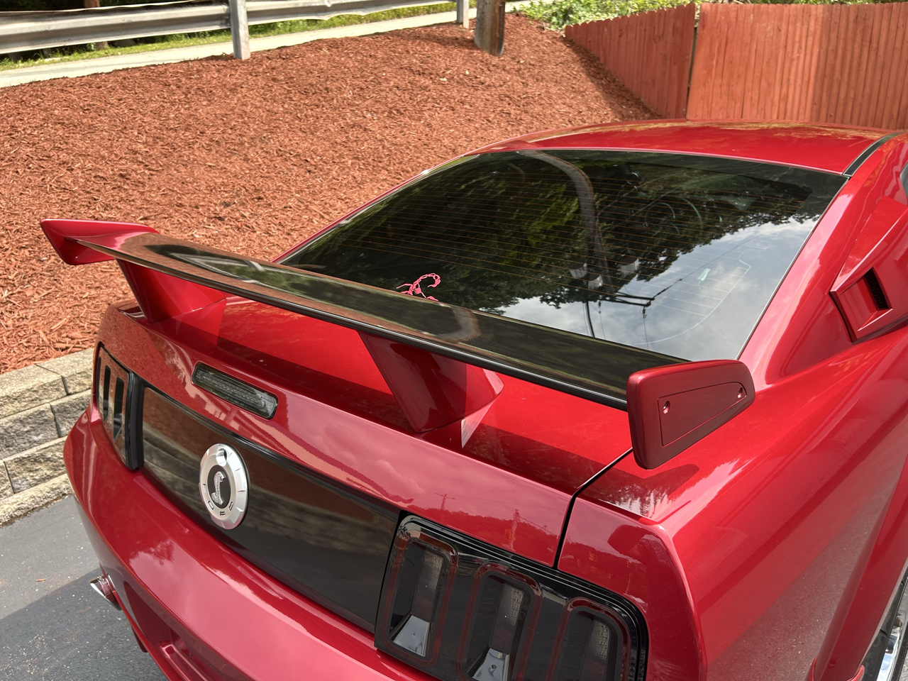 Ford Mustang 2dr Cpe GT Deluxe 2007