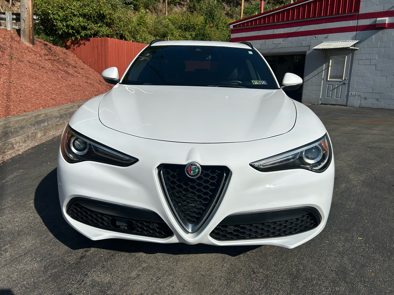 2018 Alfa Romeo Stelvio Ti Sport photo 7