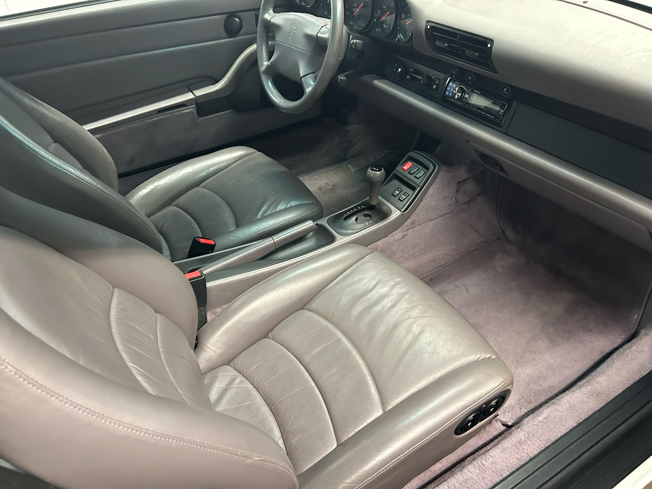 Porsche 911 Carrera 2dr Coupe Carrera Tiptronic 1995