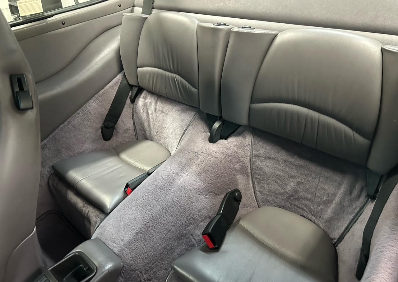 Porsche 911 Carrera 2dr Coupe Carrera Tiptronic 1995