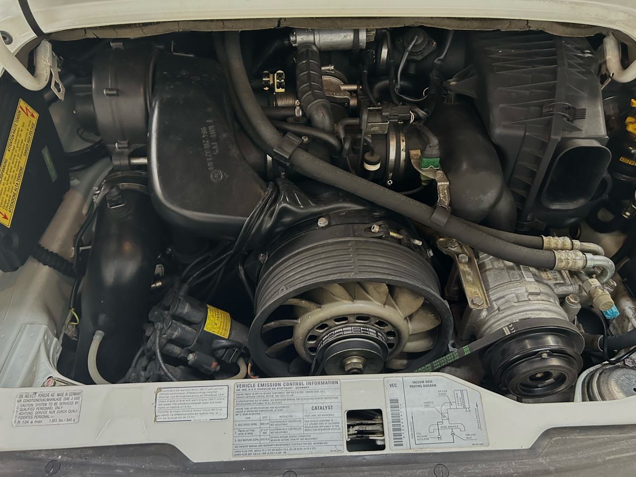 Porsche 911 Carrera 2dr Coupe Carrera Tiptronic 1995