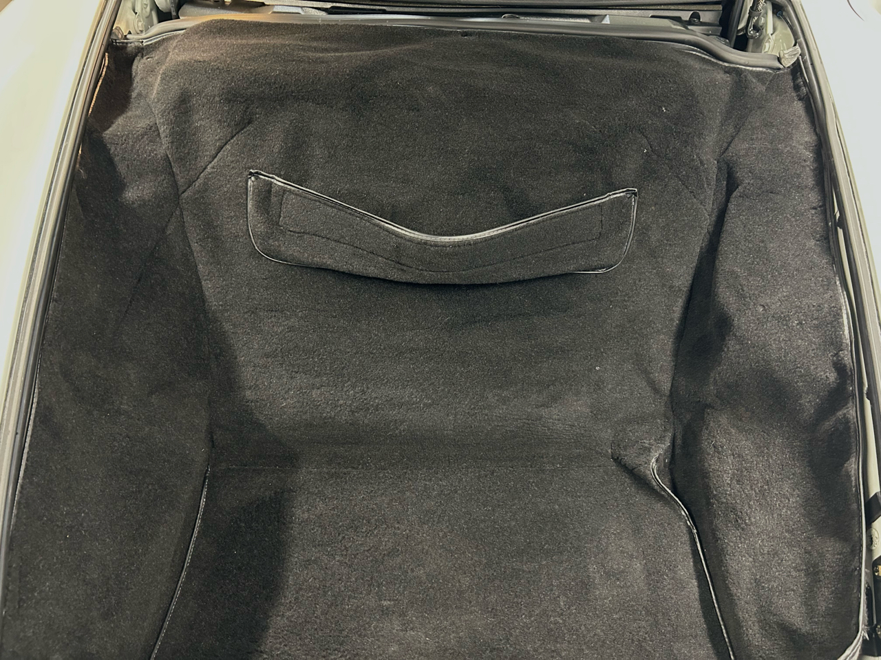 Porsche 911 Carrera 2dr Coupe Carrera Tiptronic 1995