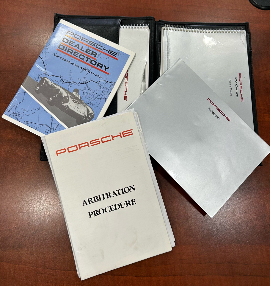 Porsche 911 Carrera 2dr Coupe Carrera Tiptronic 1995