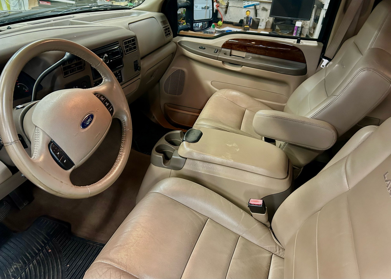 Ford Super Duty F-350 SRW Crew Cab 156" Lariat 4WD 2004