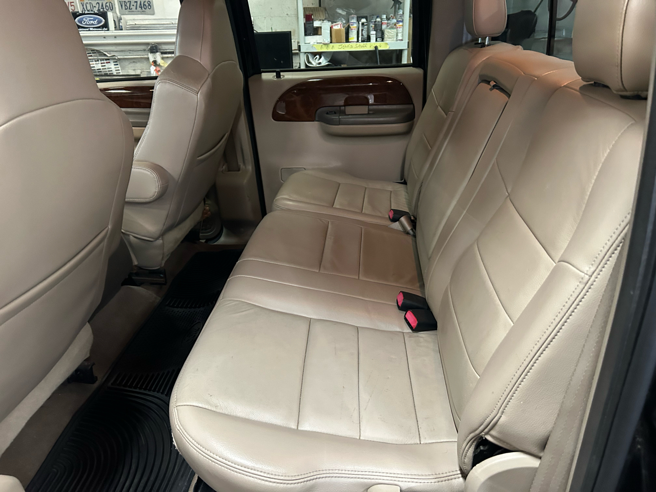 Ford Super Duty F-350 SRW Crew Cab 156" Lariat 4WD 2004