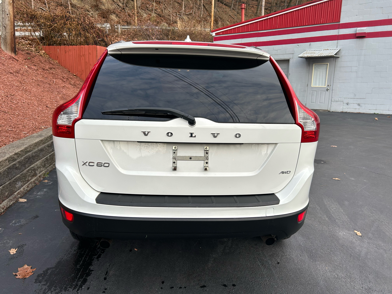 2011 Volvo XC60 photo 2