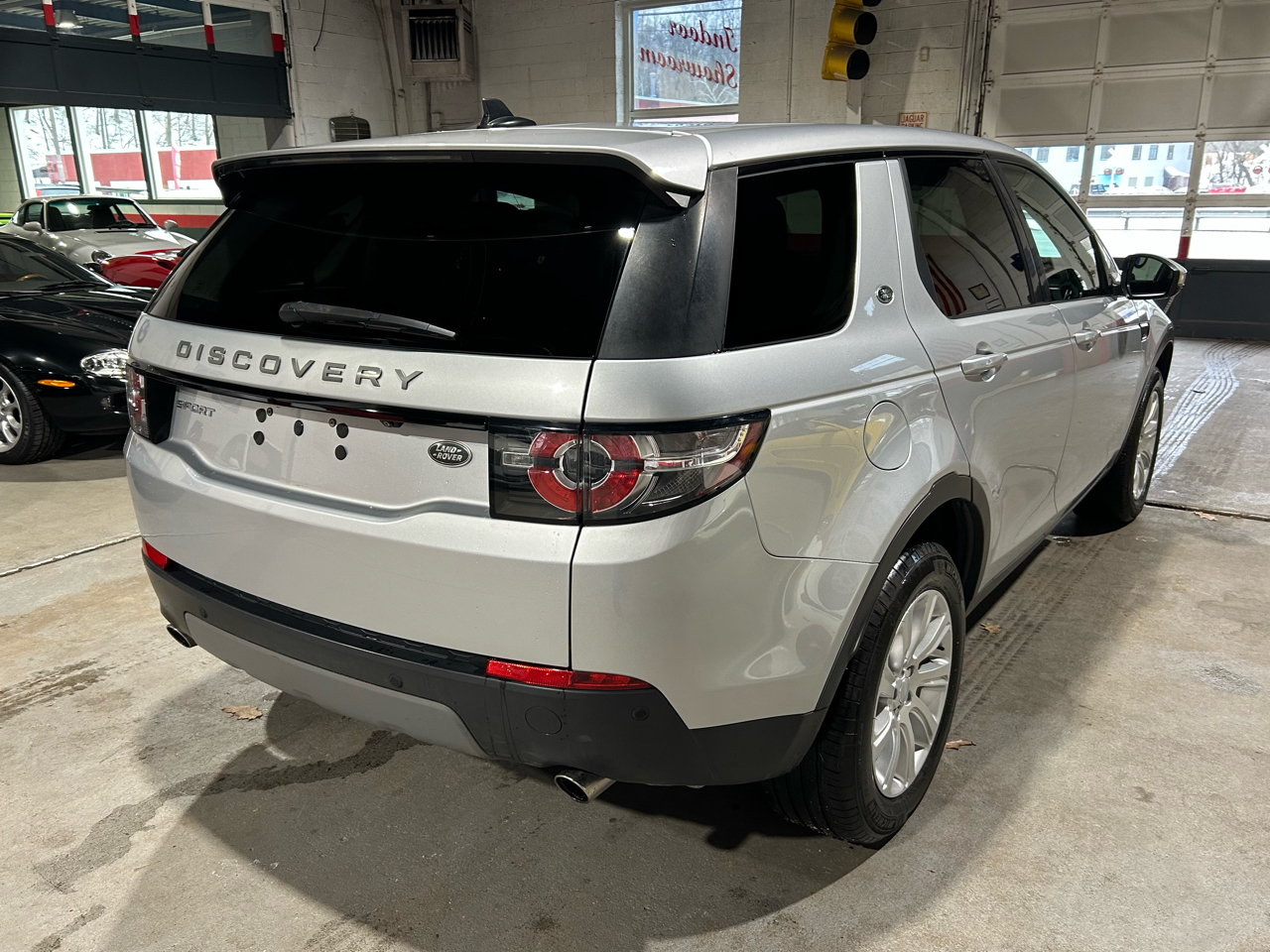 Land Rover Discovery Sport AWD 4dr SE 2016