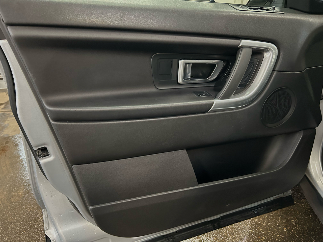 Land Rover Discovery Sport AWD 4dr SE 2016