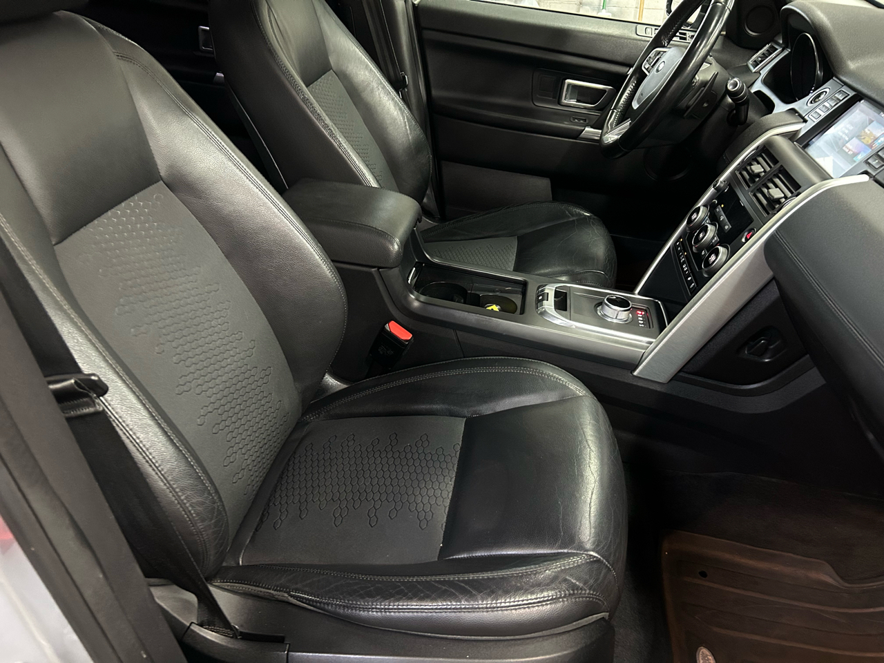 Land Rover Discovery Sport AWD 4dr SE 2016