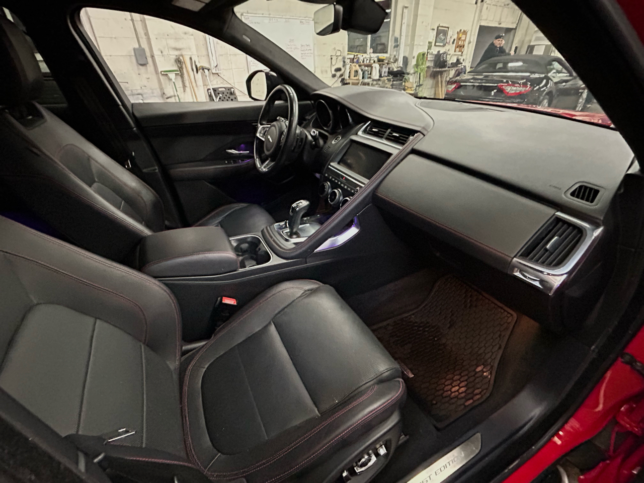 Jaguar E-Pace P250 AWD First Edition 2018