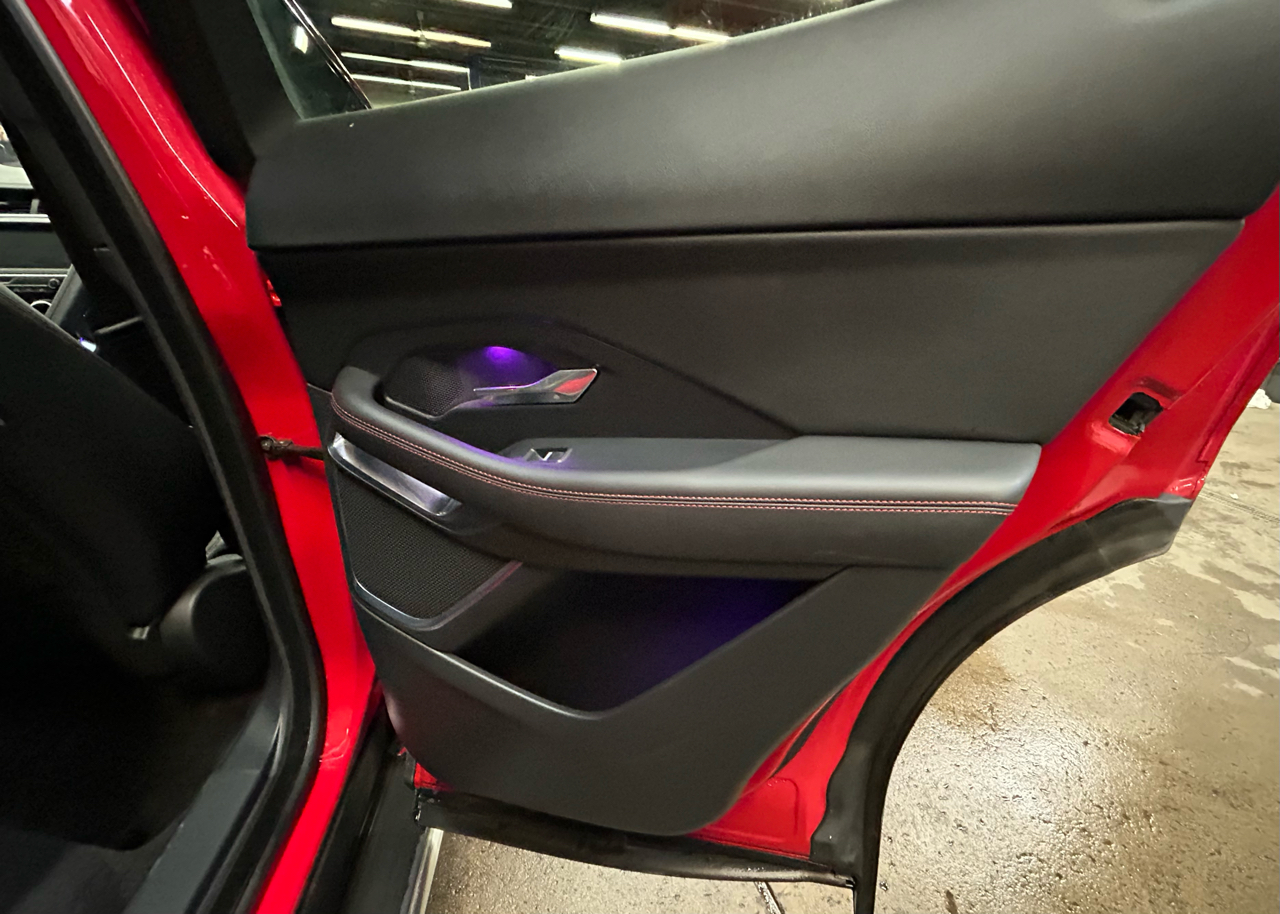 Jaguar E-Pace P250 AWD First Edition 2018