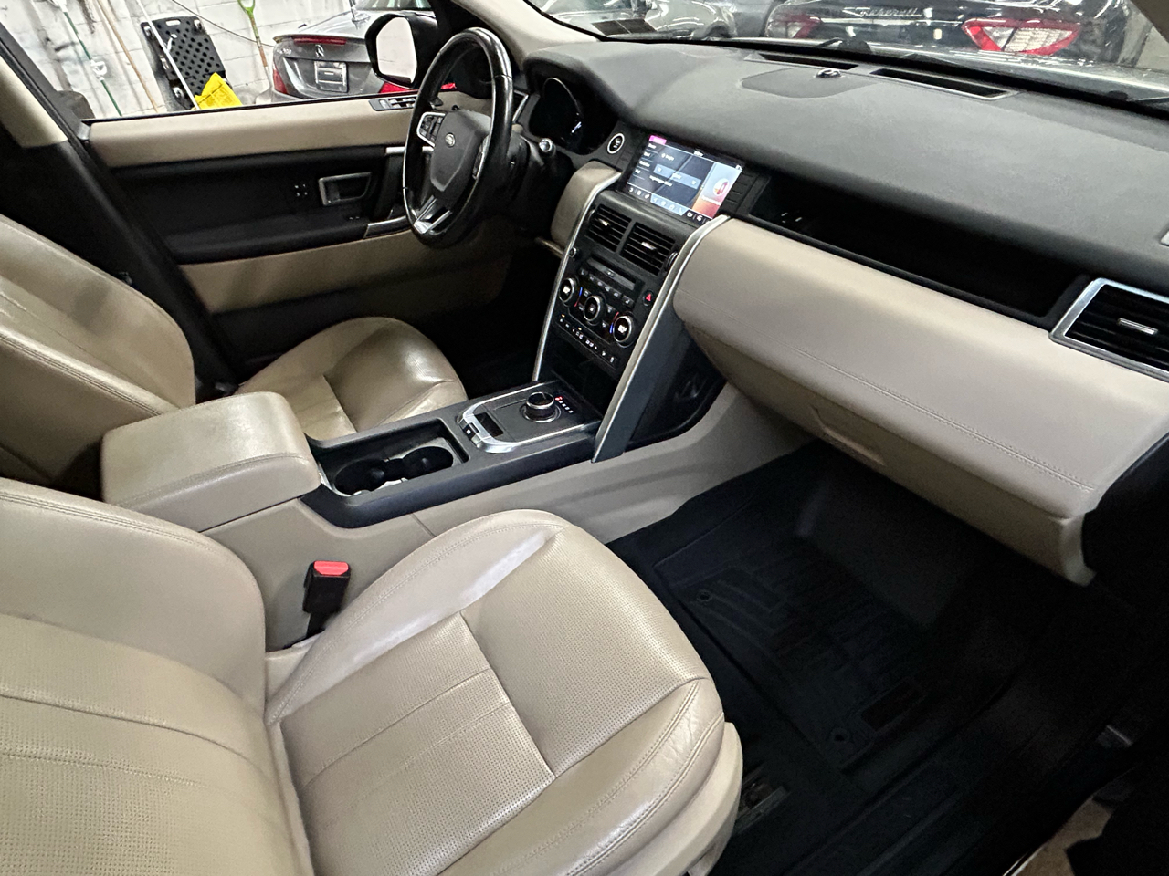 Land Rover Discovery Sport HSE 4WD 2017