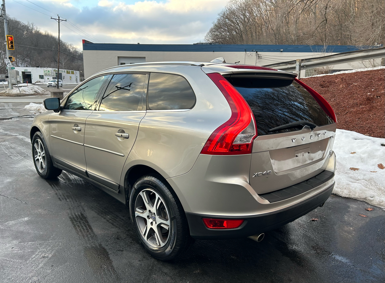 Volvo XC60 AWD 4dr T6 2013