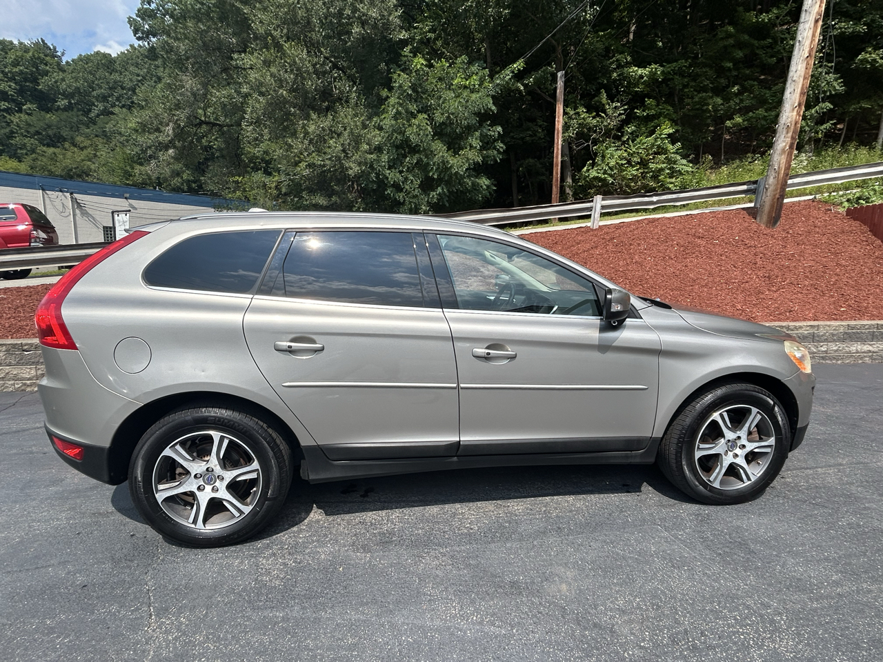 Volvo XC60 AWD 4dr T6 2013
