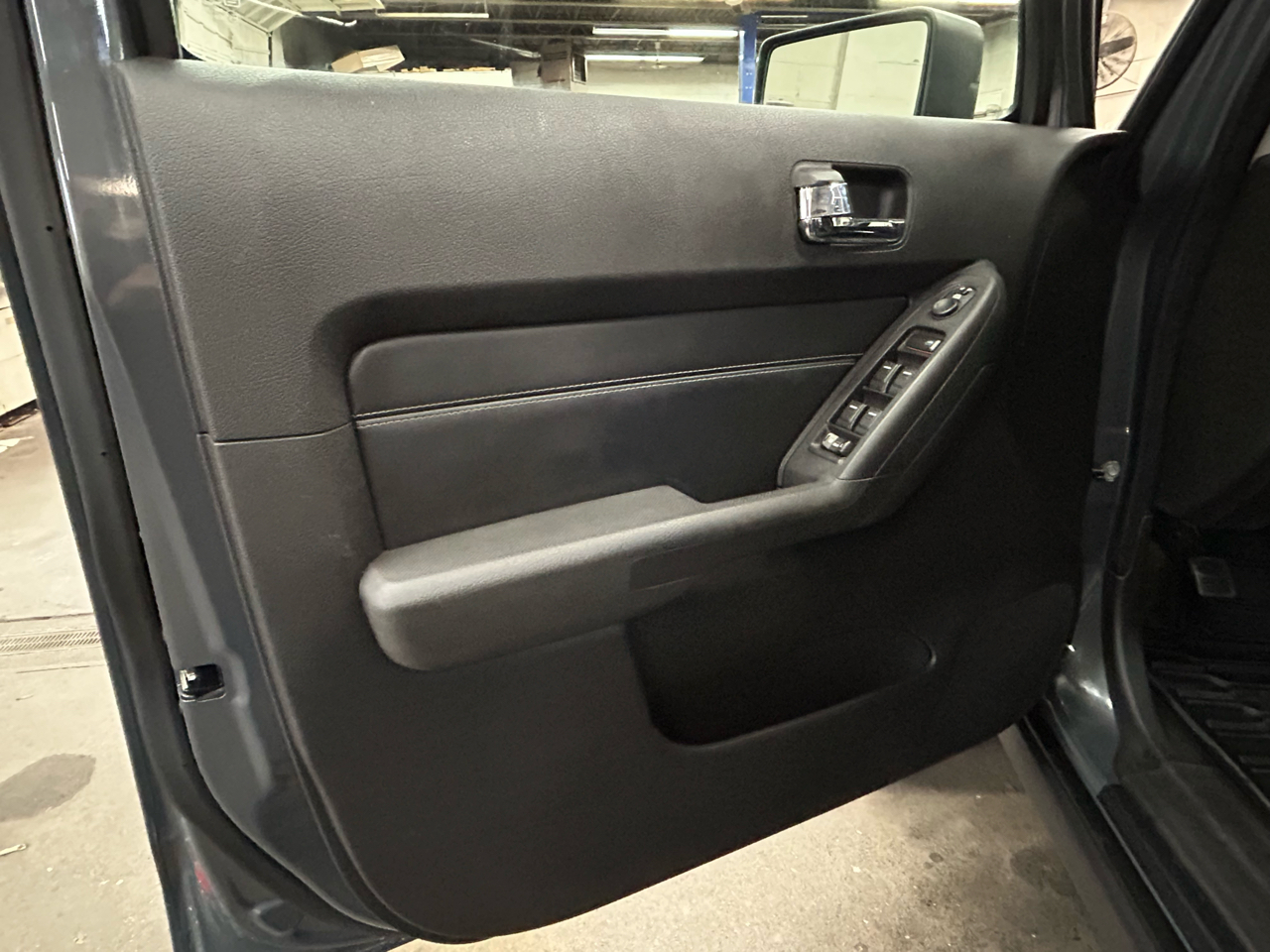 HUMMER H3 4WD 4dr H3T 2009