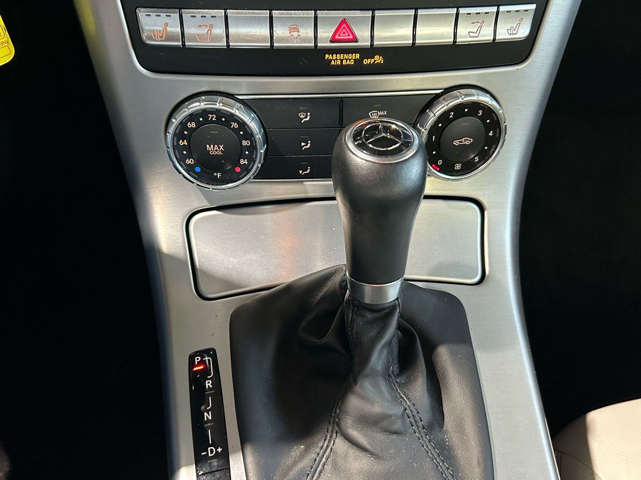 Mercedes-Benz SLK-Class 2dr Roadster SLK 350 2012