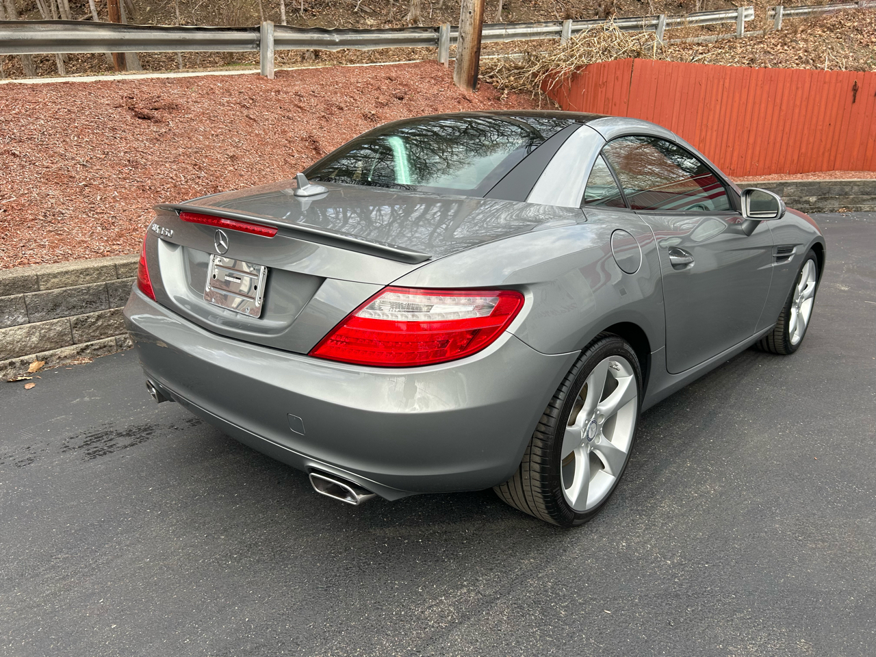 Mercedes-Benz SLK-Class 2dr Roadster SLK 350 2012
