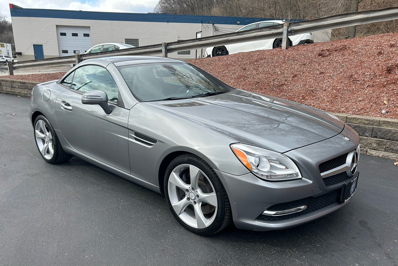 Mercedes-Benz SLK-Class 2dr Roadster SLK 350 2012