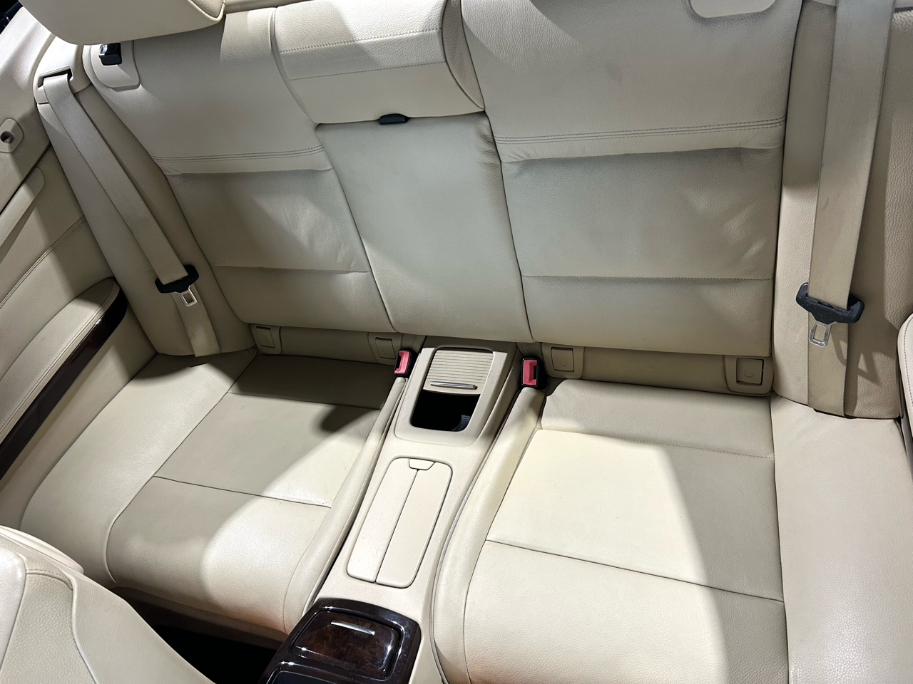 BMW 3 Series 2dr Conv 328i SULEV 2011