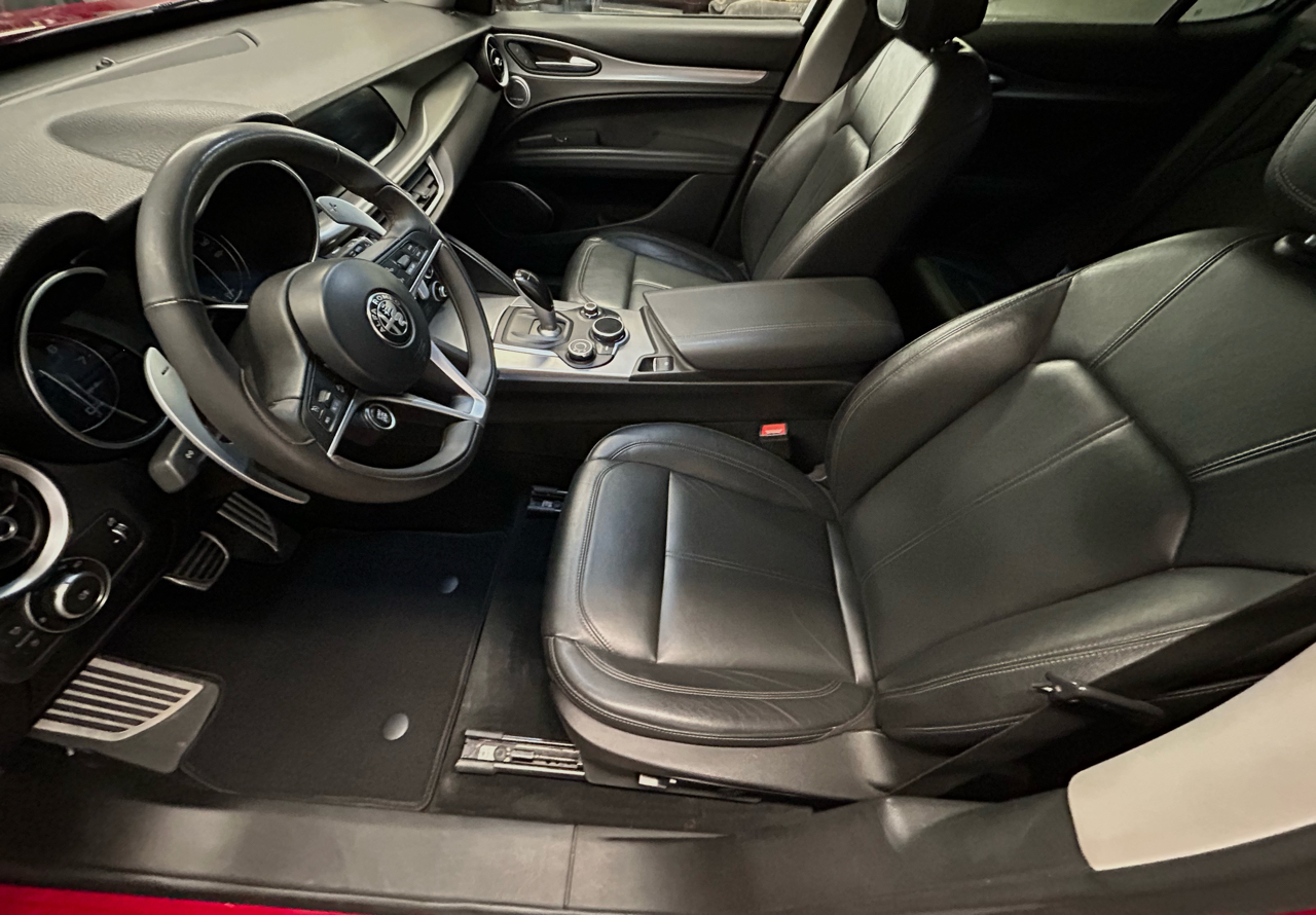 Alfa Romeo Stelvio Sport AWD 2018