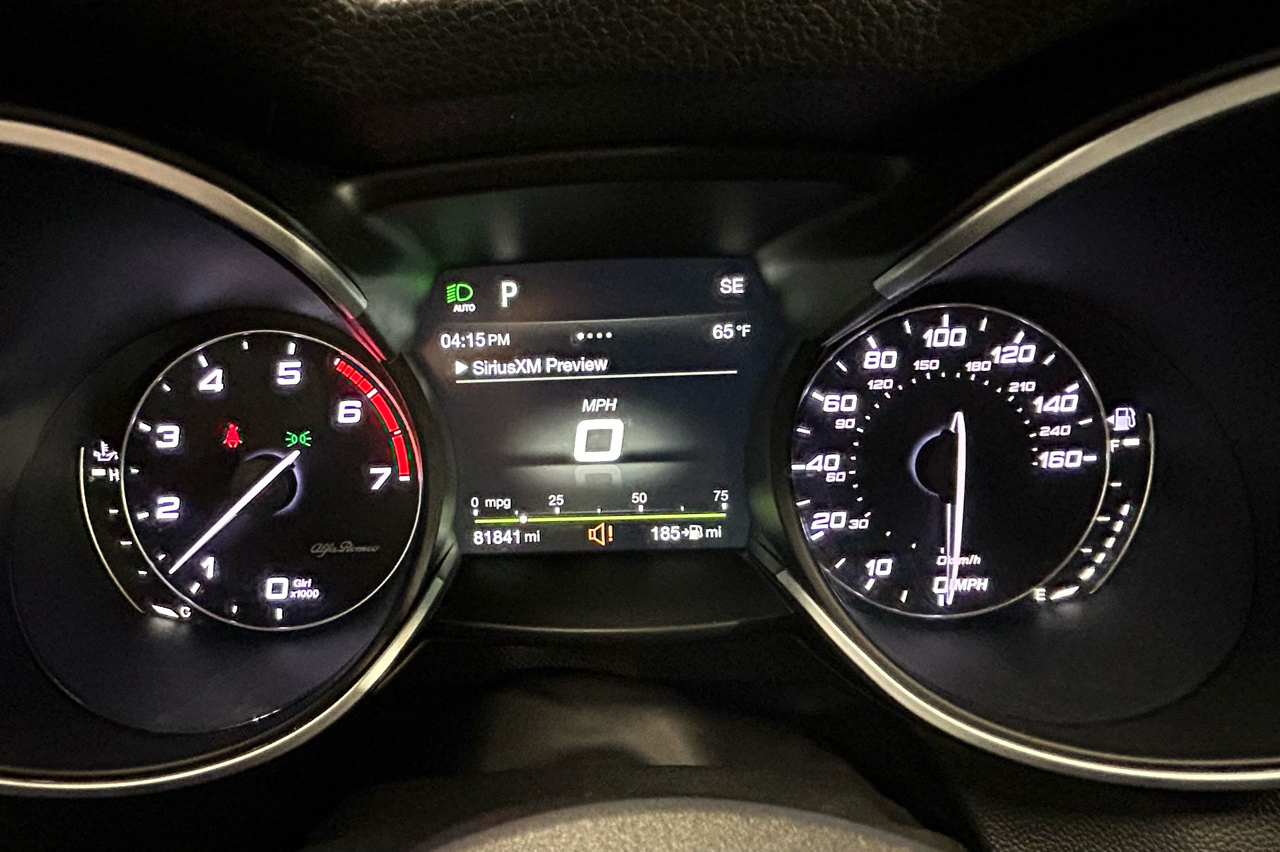 Alfa Romeo Stelvio Sport AWD 2018